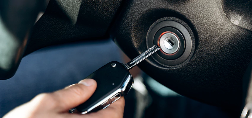 Car Key Replacement Locksmith in Mendota, California
