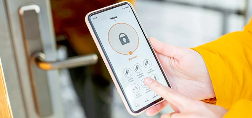 Digital Front Door Lock Repair And Installation in Mendota, California